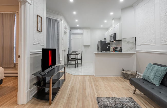 Cozy Private BR in the heart of Plateau - Foto 33