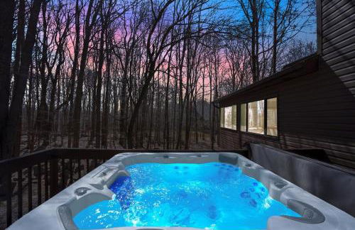 Winter Hideaway - Sled Hill, Hot Tub, Fireplace, Game Room - Foto 4