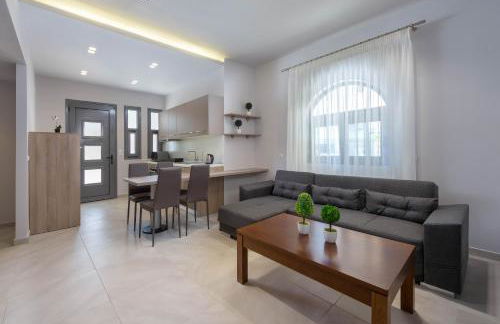 Lardos Luxury Apartments - Photo 2