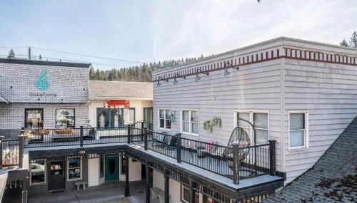 The Electric Bungalow - Photo 3