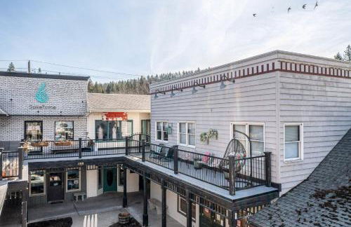 The Electric Bungalow - Photo 3