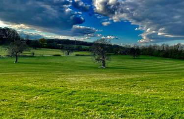 The Coach House at Wenvoe Manor, Cardiff - Photo 43