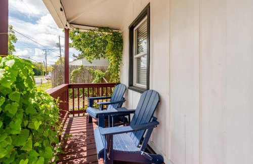 MerManor by the Cargo District - Photo 17