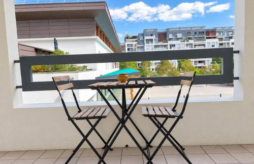 Bel et spacieux appartement de 84 m² avec parking très proche du Métro Garibaldi - Photo 4