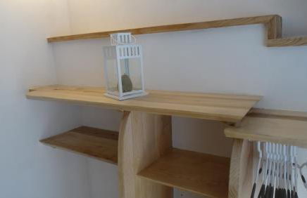 CHAMBRE du SABOTIER - Studio troglodytique - A 100 m Baignade en rivière - Location de Canoë - Circuits cyclo - Aire de pique-nique - 3 restaurants - Foto 8