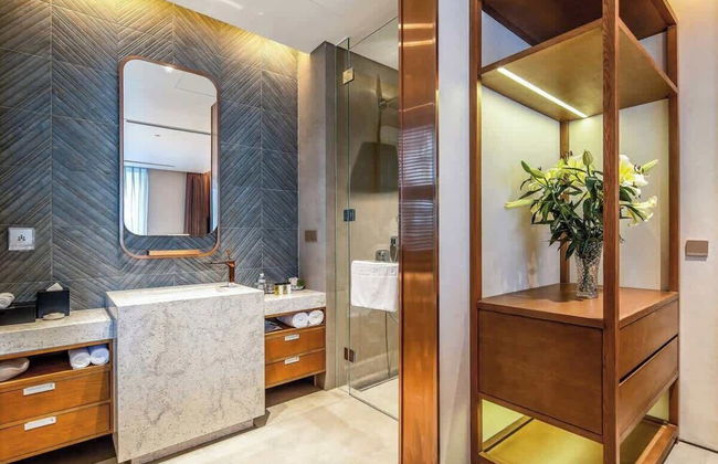 5BR Luxury Villa: Elite Services & Privacy - Foto 12