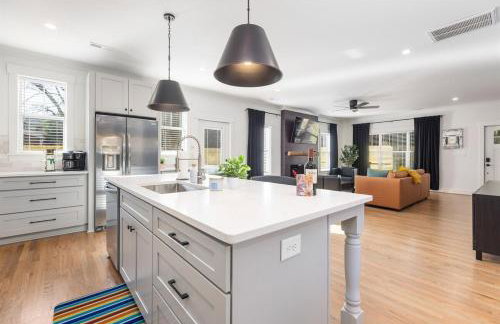 Disc Golf Getaway - Hot Tub, Soaking Tub, Games - Near Uptown - Foto 44