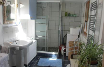 Maison sans mitoyenneté 760 m d'altitude pour 6 personnes sur grand terrain non clos - Foto 7