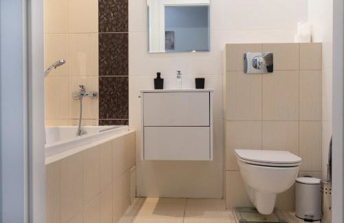 RentPlanet - Apartament przy Lotnisku - Foto 13