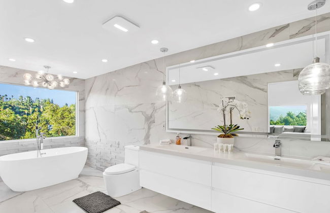 Dona Teresa by Avantstay Home Studio, City Views - Photo 27