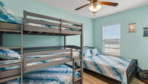 Summer Bliss Walk to Beach Master Suite Bunk Beds Sleeps 9 - Foto 4