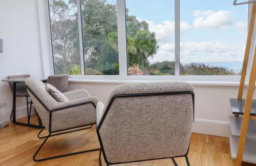 Summer Room - Photo 1