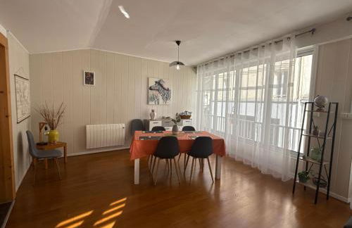 Relais des Arts, très spacieux et lumineux centre ville thouars - Foto 21