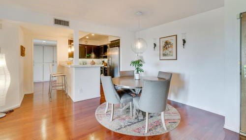 Granada Hills Condo with Community Pool and Workspace - Foto 4