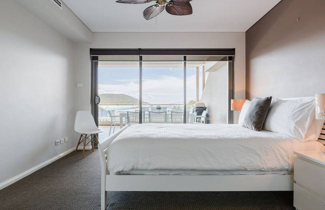 SOLARIS at Fingal Bay - Photo 3