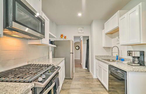 Charming and Quaint El Paso House with Backyard! - Foto 2