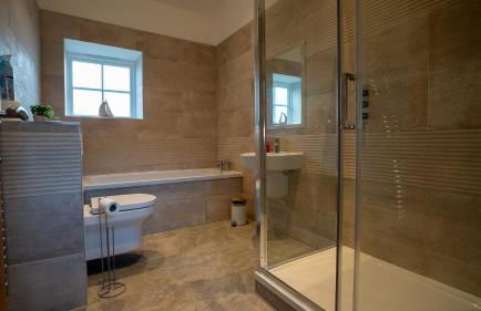 Northumberland Luxury Stays - The Shearling - Photo 32