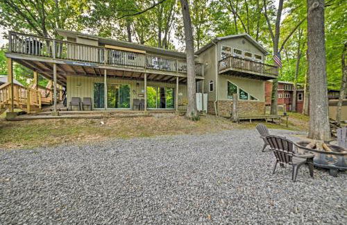 Lake Barkley Home Private Dock, Kayaks, Fire Pit! - Foto 24