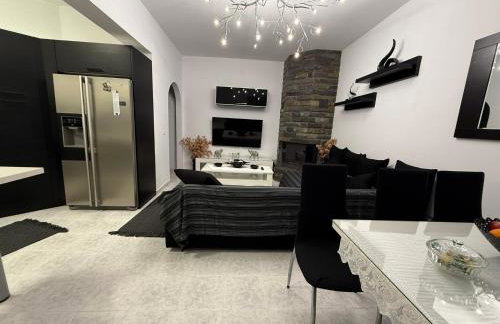 Katsaras House 3 Cozy Bedrooms - Photo 32