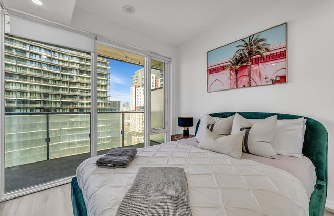 The Estate Entertainment District - Photo 6