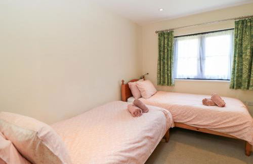 Corner Barn - Photo 11