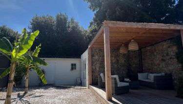 Charming house in St Jacques - Foto 2, Garden, Garden view