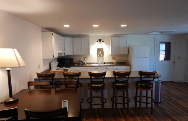 Downtown Greenville Spacious Apartment - Photo 7