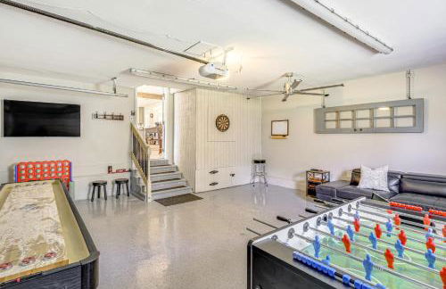 Fall and Football Vibes Titus Retreat with Game Room - Foto 23