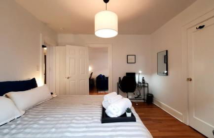 The Blue Sapphire 2BR 2 King beds & ample backyard - Foto 42