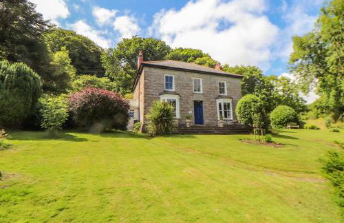 Gweek House - Photo 1