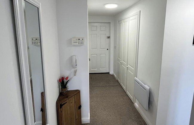 Sleeps 4 With Ensuite and Free Parking - Foto 15