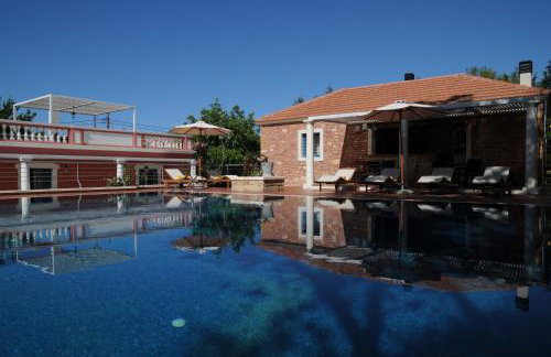 Metohi Georgila - Foto 30