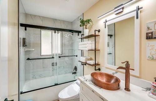 Del Rey Oaks Vacation Home with Mini-Golf Course! - Foto 20