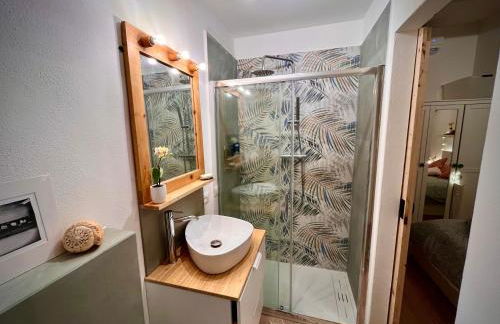 Little Home Italy - Photo 7