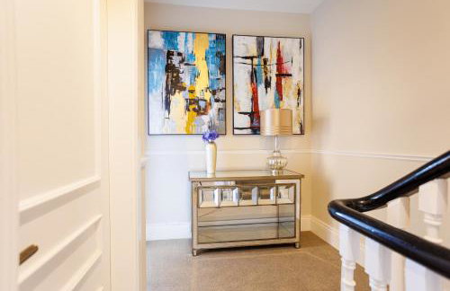 111 By Mayfair - Luxurious 12 Bedroom House, Portrush - Foto 52