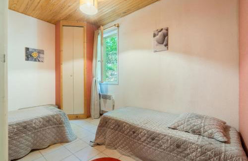 Serene Holiday Home in Les Salelles With Swimming Pool - Foto 57