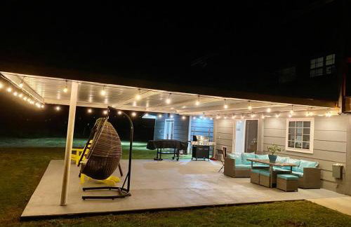 Cedar creek lake front home with Gorgeous Sunset - Foto 22