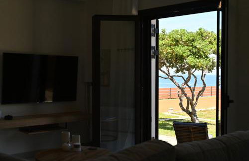 Unick Avra Luxury Living - Photo 12