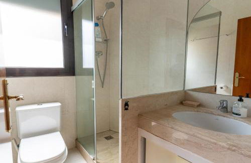 Céntrico apartamento con terraza - Foto 21