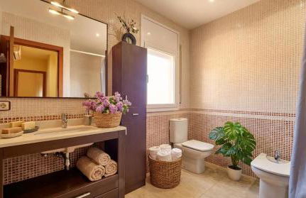 Villa Sitges Ilusión 15 minutes by car from Sitges Sleeps 16 people XXL swimming pool - Foto 31