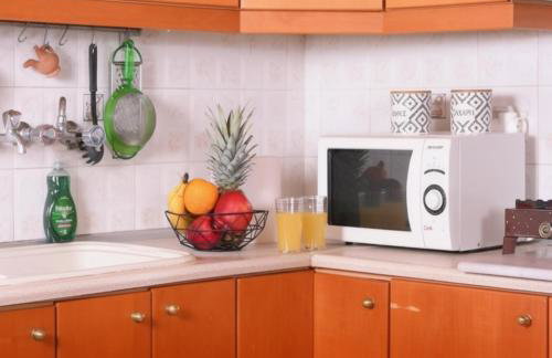 Palaiokastro Hillside Home 900m from the Beach - Foto 5