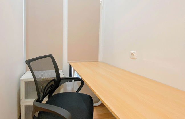 Cozy And Enjoy Living Studio At The Alton Apartment - Foto 5