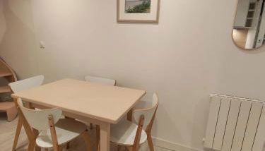 La Glycine Hypercentre et tout confort - Photo 4