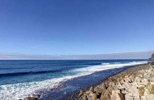 On the Wave by LovelyStay - Photo 30