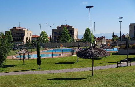 Adosado en Cirueña con Chimenea y barbacoa - Foto 31