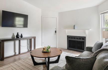 Landing Incredible 1BD Pool Tennis Court - Foto 1