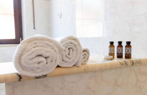 Appartamento Confortevole, Wi-Fi & Colazione Free - Foto 13