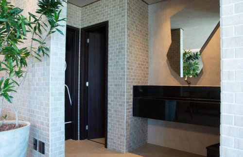 Apartamento novo e completo há 500m da praia Ponta Verde! - Foto 48