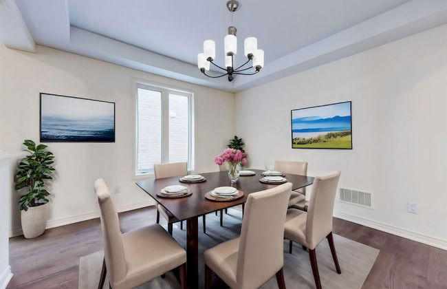 Elegance Modern 4-bedroom Home With Luxury Comforts - Photo 6