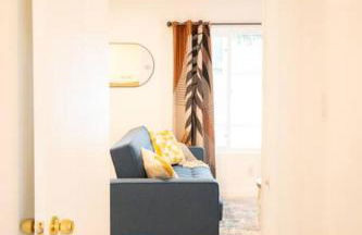 King Suite - Steps to Beach & Close to Pier - Foto 13